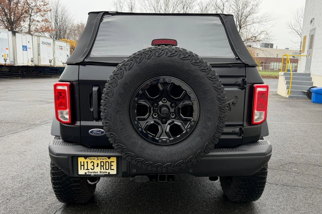2022 Ford Bronco 6th Gen - Image 5 of 31
