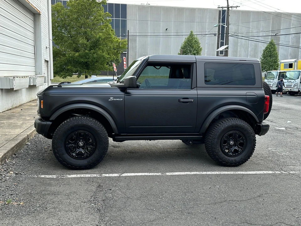 2022 Ford Bronco 6th Gen - Image 27 of 31