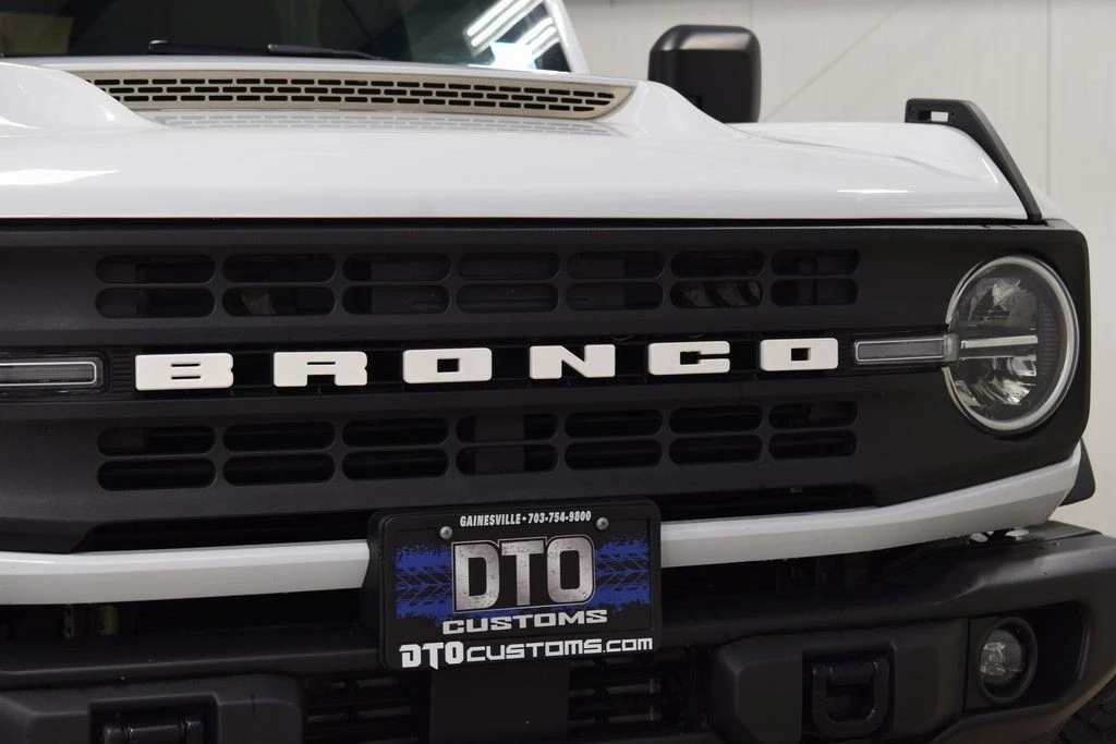 2022 Ford Bronco 6th Gen - Image 9 of 12