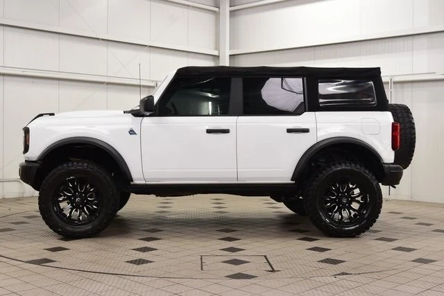 2022 Ford Bronco 6th Gen - Image 4 of 21