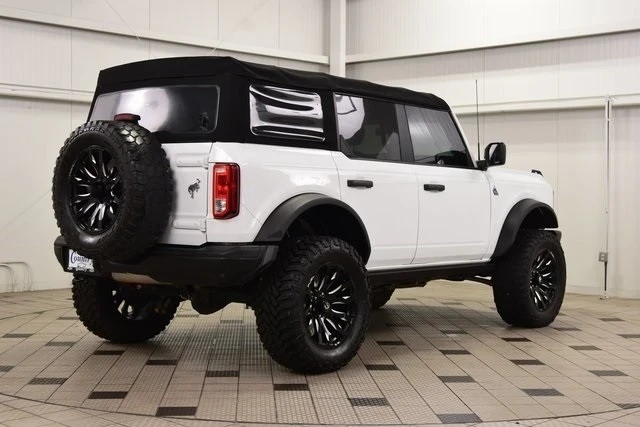 2022 Ford Bronco 6th Gen - Image 8 of 21