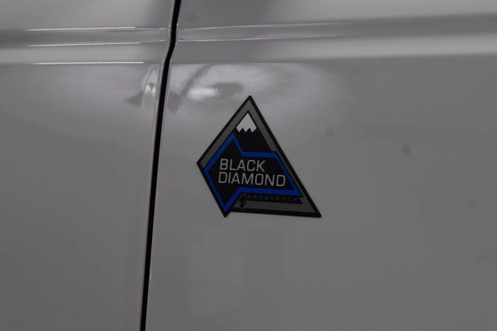 2022 Ford Bronco 6th Gen - Image 14 of 21