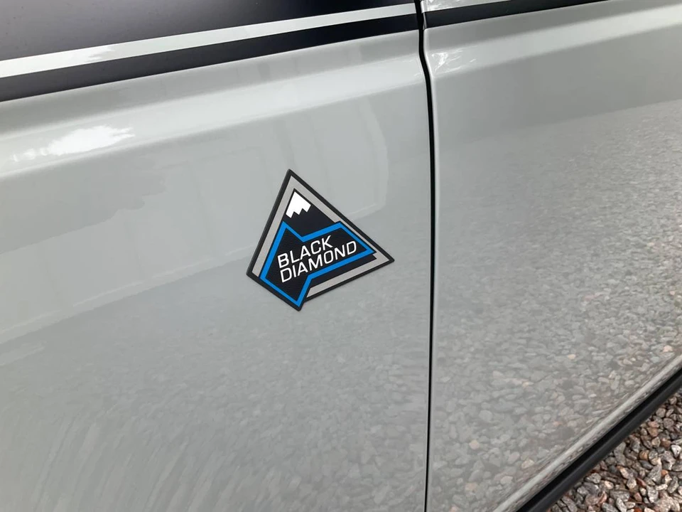 2022 Ford Bronco 6th Gen - Image 17 of 24