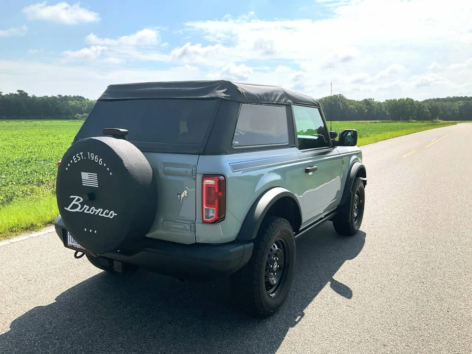 2022 Ford Bronco 6th Gen - Image 5 of 24