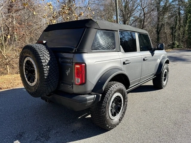2022 Ford Bronco 6th Gen - Image 6 of 12