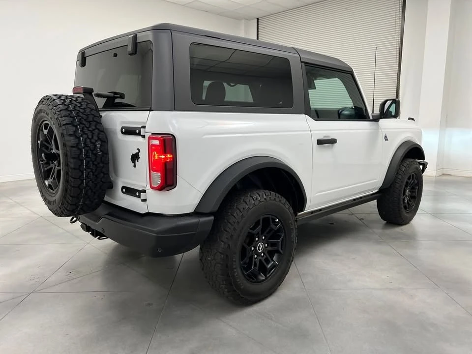2022 Ford Bronco 6th Gen - Image 5 of 13