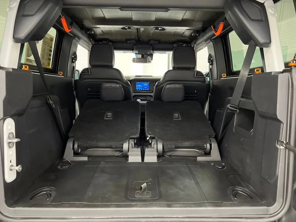 2022 Ford Bronco 6th Gen - Image 10 of 13