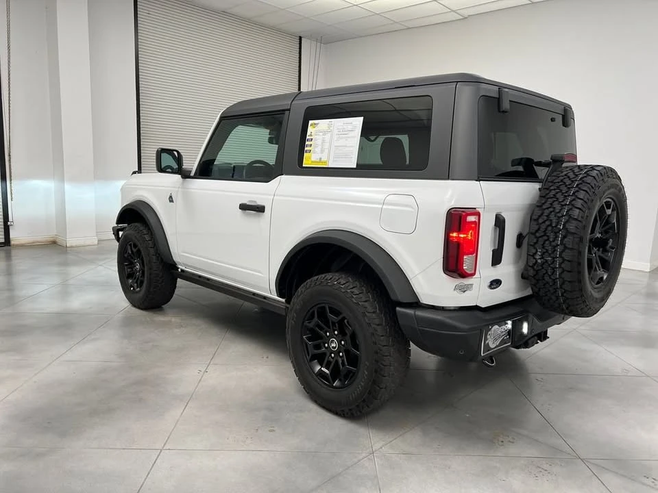 2022 Ford Bronco 6th Gen - Image 3 of 13