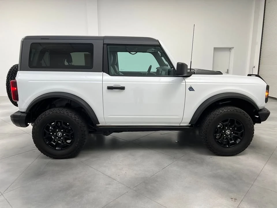 2022 Ford Bronco 6th Gen - Image 6 of 13
