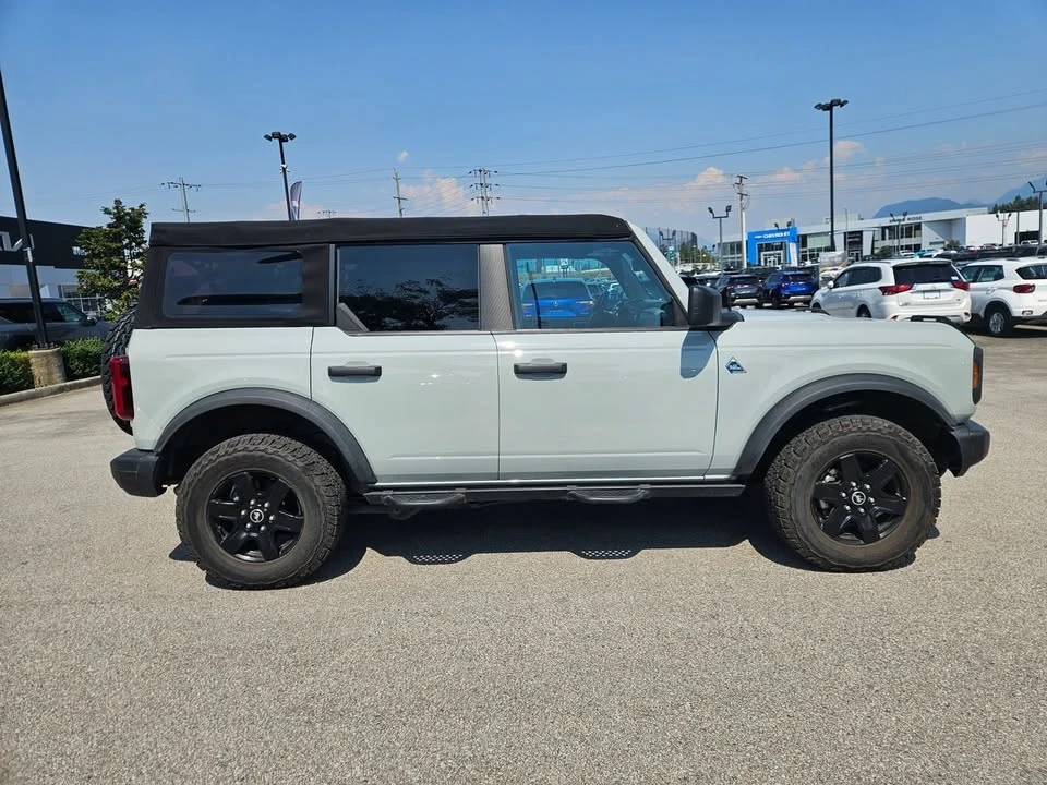 2022 Ford Bronco 6th Gen - Image 2 of 18