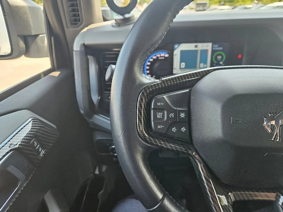 2022 Ford Bronco 6th Gen - Image 9 of 18