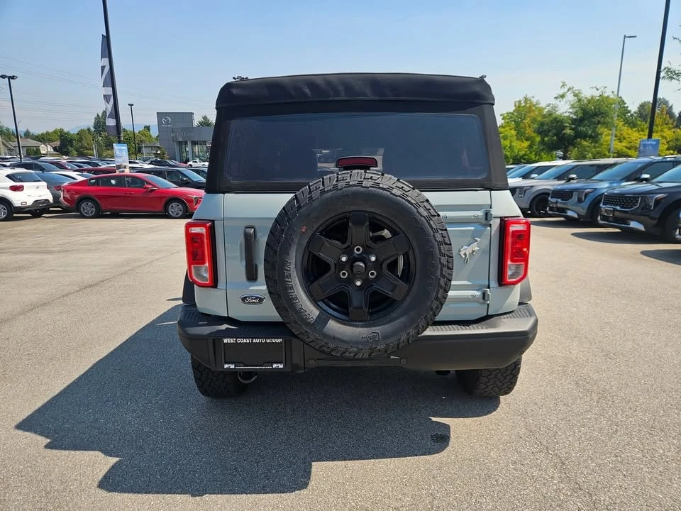 2022 Ford Bronco 6th Gen - Image 4 of 18
