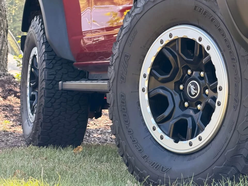 2022 Ford Bronco 6th Gen - Image 2 of 15