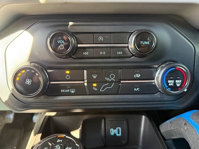 2022 Ford Bronco 6th Gen - Image 21 of 21