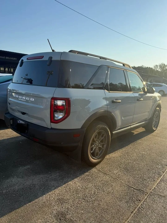 2022 Ford Bronco 6th Gen - Image 13 of 13