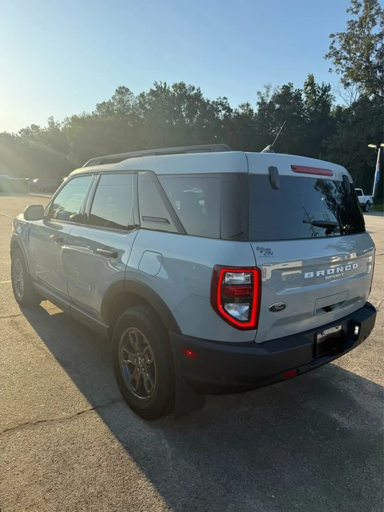 2022 Ford Bronco 6th Gen - Image 12 of 13