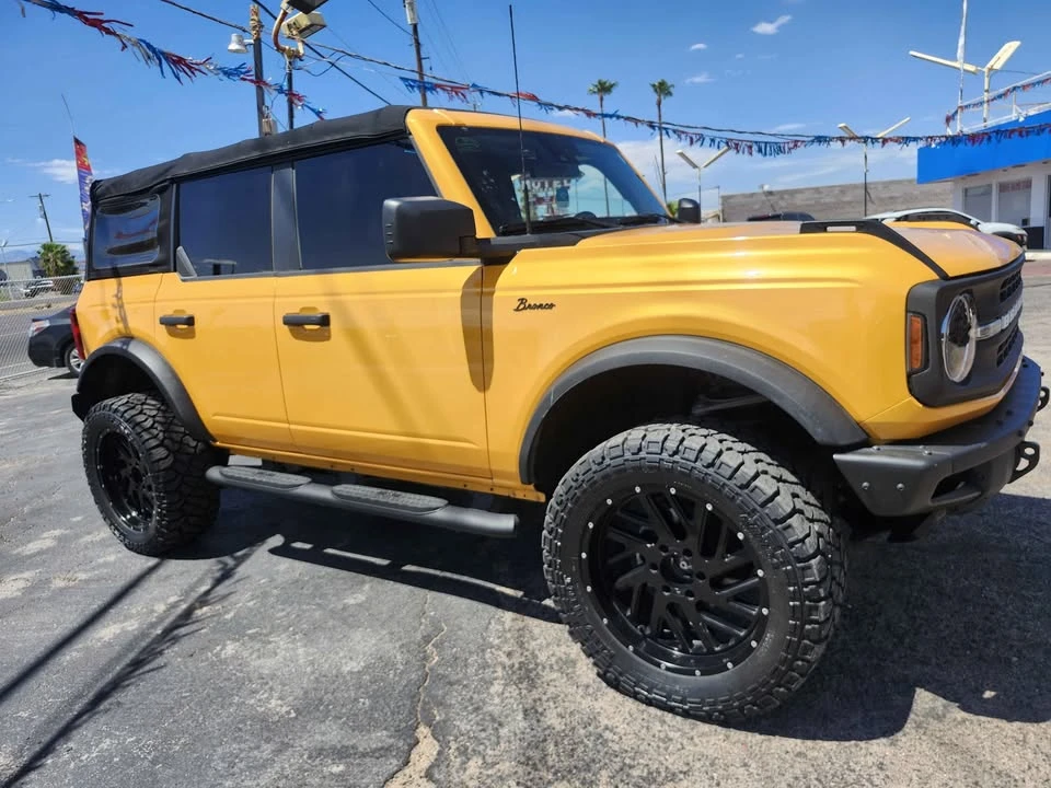 2022 Ford Bronco 6th Gen - Image 3 of 9