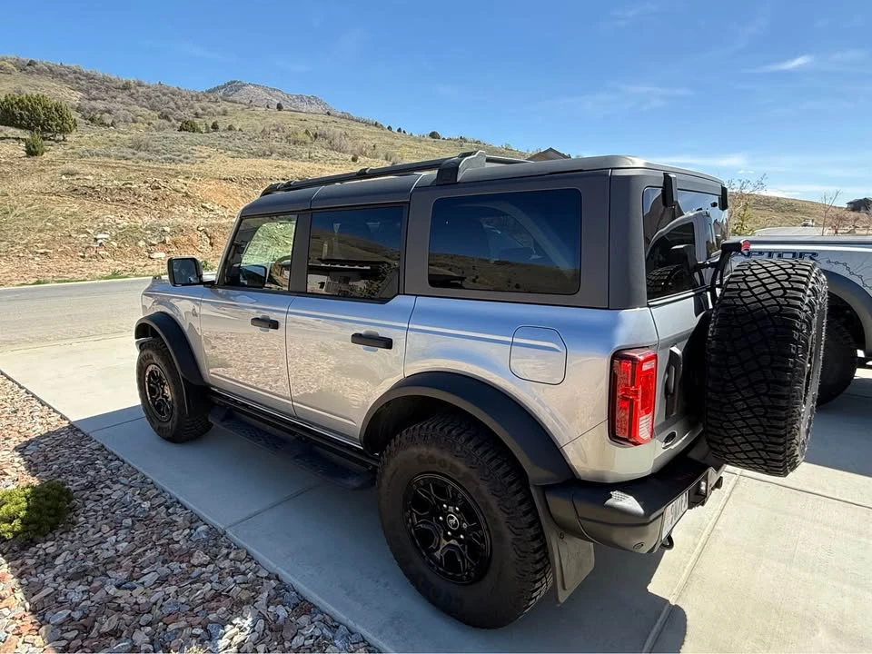 2022 Ford Bronco 6th Gen - Image 2 of 11