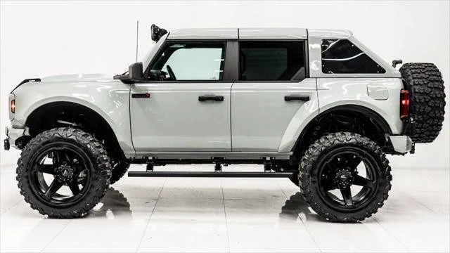2022 Ford Bronco 6th Gen - Image 9 of 21