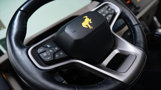2022 Ford Bronco 6th Gen - Image 20 of 21