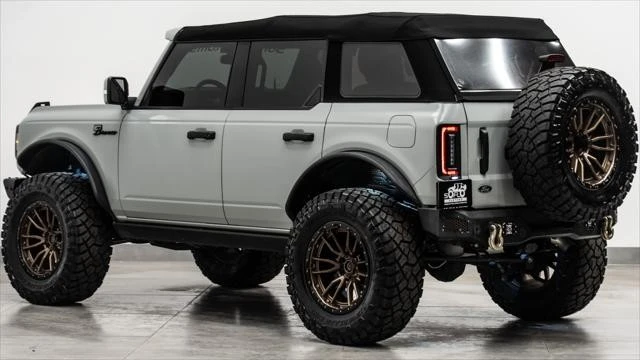 2022 Ford Bronco 6th Gen - Image 8 of 21