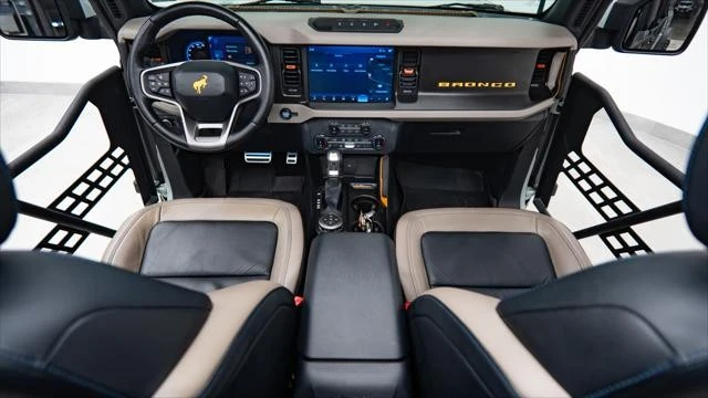2022 Ford Bronco 6th Gen - Image 2 of 21