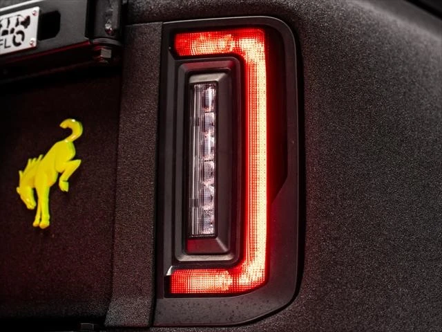 2022 Ford Bronco 6th Gen - Image 13 of 31
