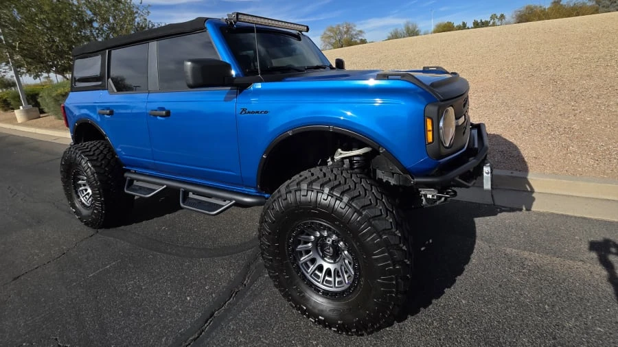 2022 Ford Bronco 6th Gen - Image 23 of 31