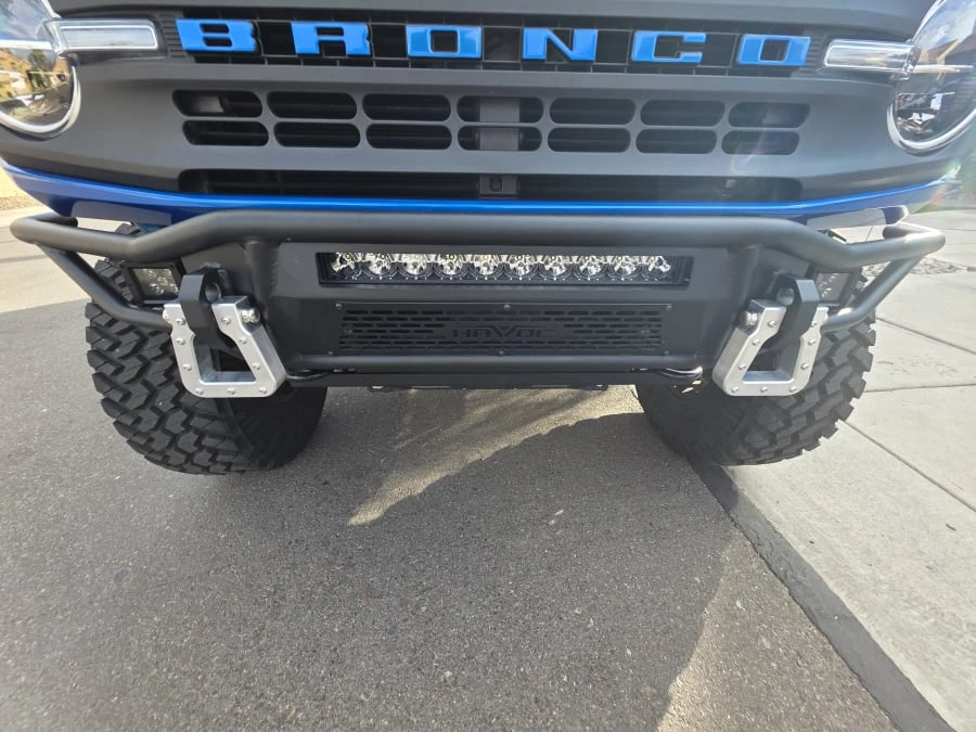 2022 Ford Bronco 6th Gen - Image 17 of 31