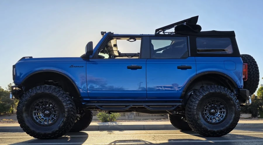 2022 Ford Bronco 6th Gen - Image 6 of 31