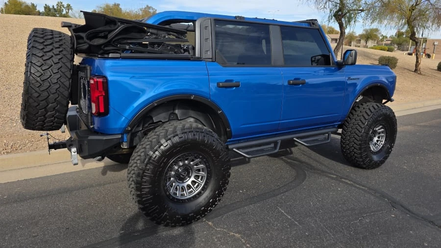 2022 Ford Bronco 6th Gen - Image 24 of 31