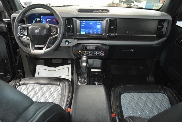 2022 Ford Bronco 6th Gen - Image 28 of 31