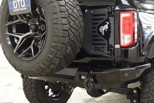 2022 Ford Bronco 6th Gen - Image 17 of 31