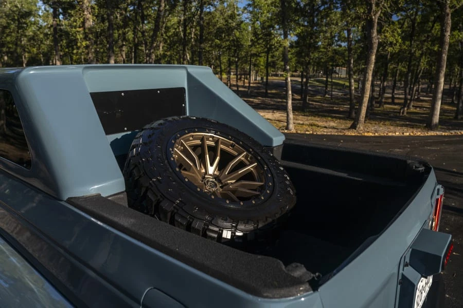 2022 Ford Bronco 6th Gen - Image 8 of 31