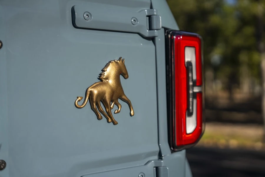 2022 Ford Bronco 6th Gen - Image 25 of 31