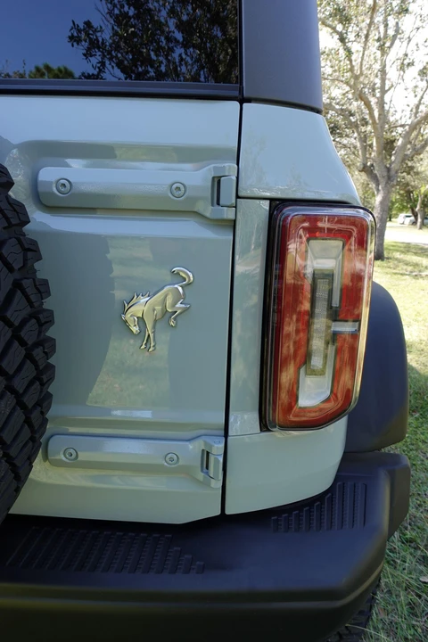 2022 Ford Bronco 6th Gen - Image 25 of 31