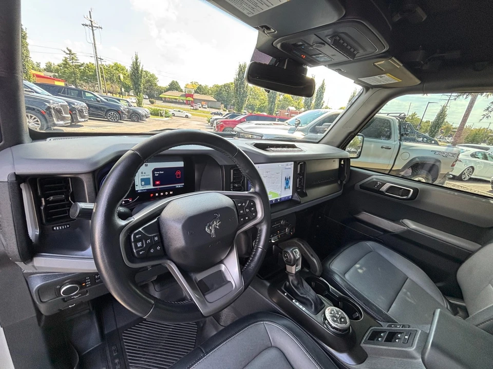 2022 Ford Bronco 6th Gen - Image 25 of 31