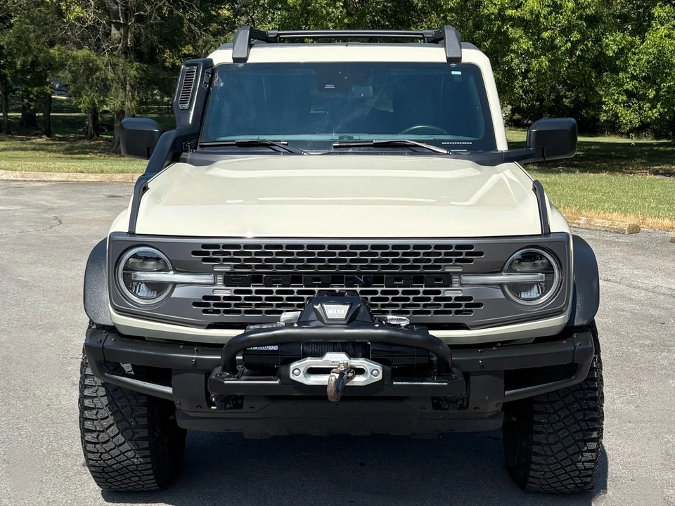 2022 Ford Bronco 6th Gen - Image 5 of 31