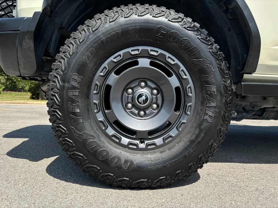 2022 Ford Bronco 6th Gen - Image 12 of 31