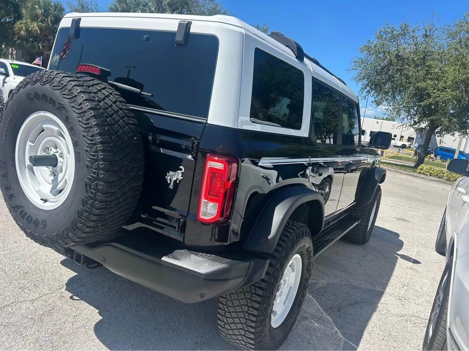 2022 Ford Bronco 6th Gen - Image 3 of 9
