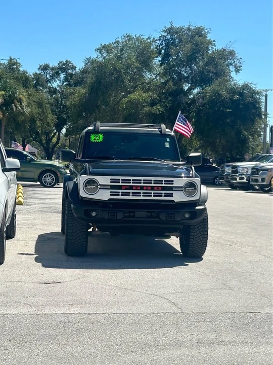 2022 Ford Bronco 6th Gen - Image 2 of 9