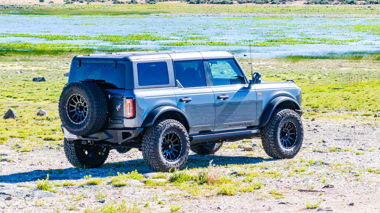 2022 Ford Bronco 6th Gen - Image 17 of 31