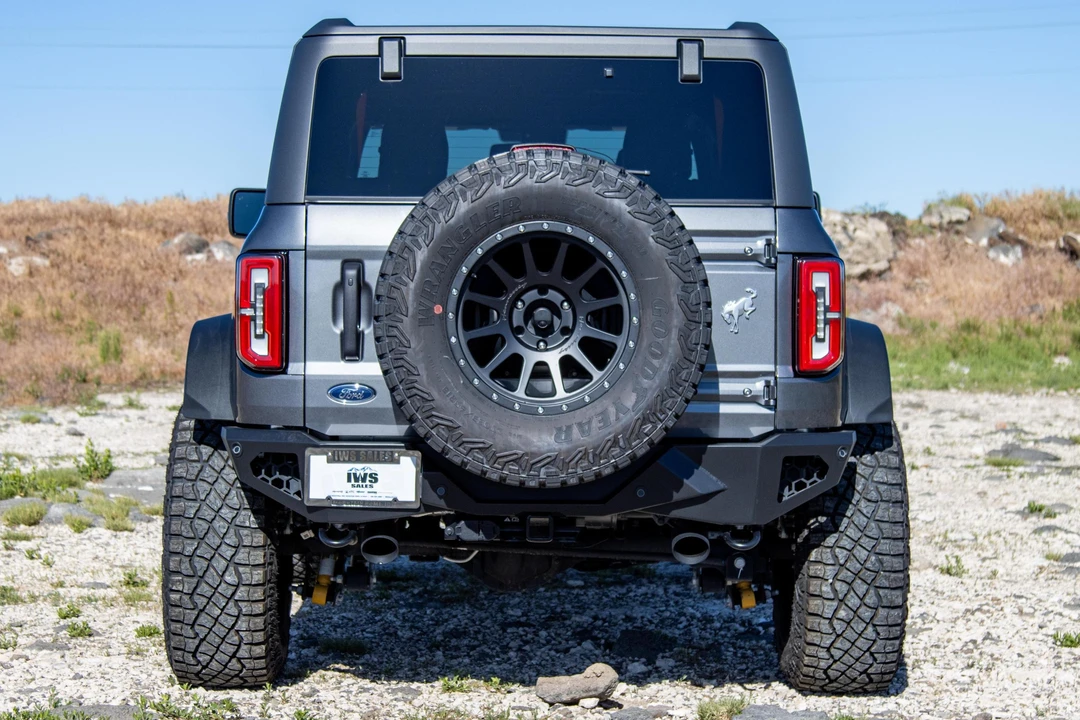 2022 Ford Bronco 6th Gen - Image 5 of 31