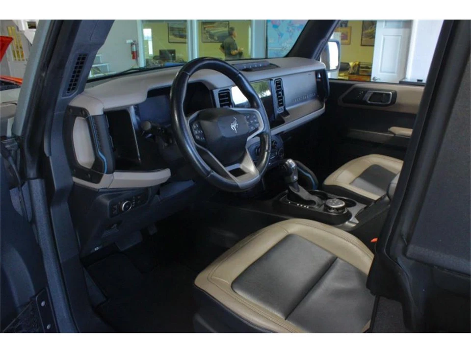 2022 Ford Bronco 6th Gen - Image 8 of 12