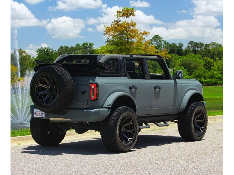 2022 Ford Bronco 6th Gen - Image 4 of 12
