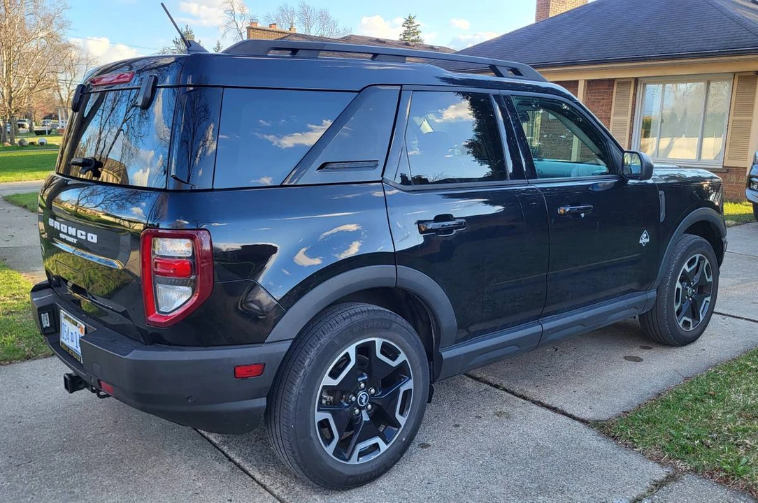 2022 Ford Bronco 6th Gen - Image 3 of 13