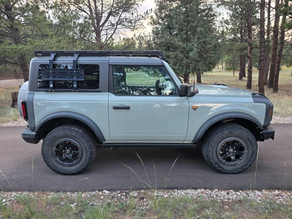 2022 Ford Bronco 6th Gen - Image 3 of 11