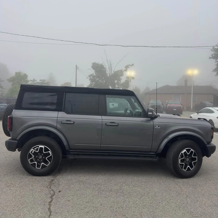 2022 Ford Bronco 6th Gen - Image 6 of 12