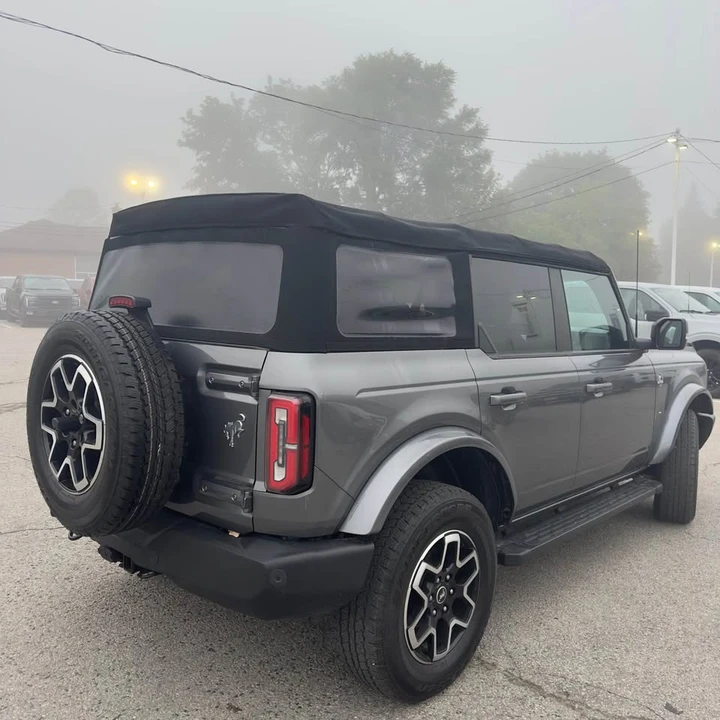 2022 Ford Bronco 6th Gen - Image 4 of 12