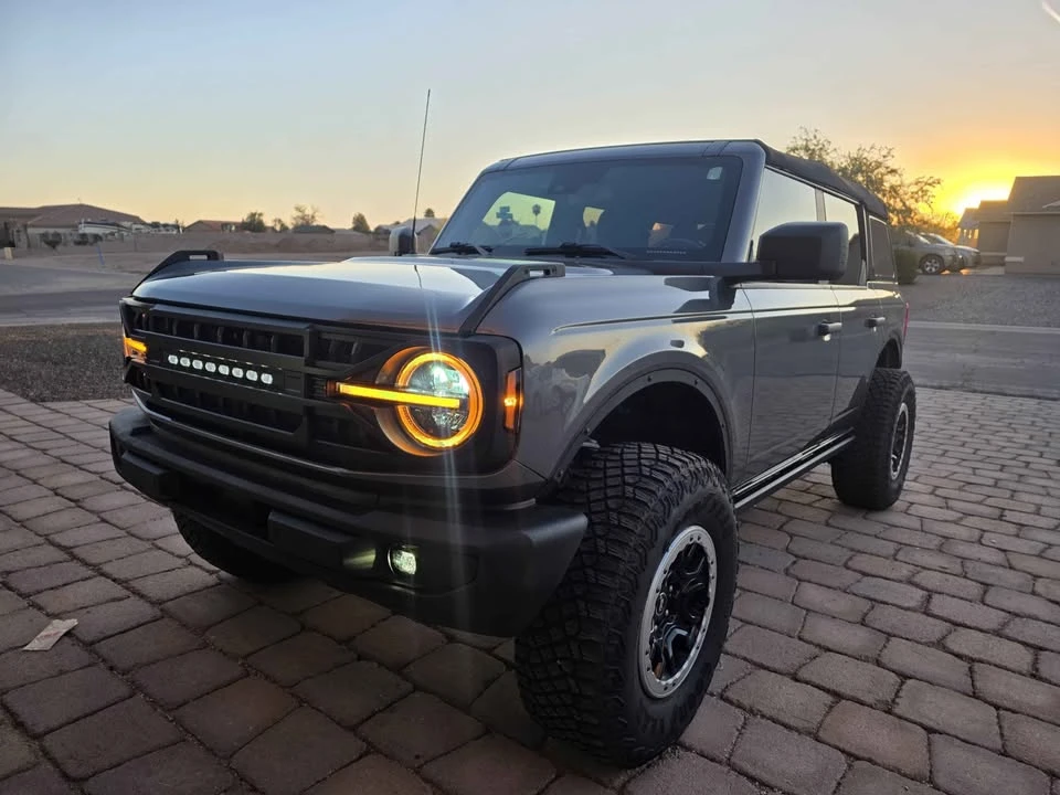 2022 Ford Bronco 6th Gen - Image 2 of 6